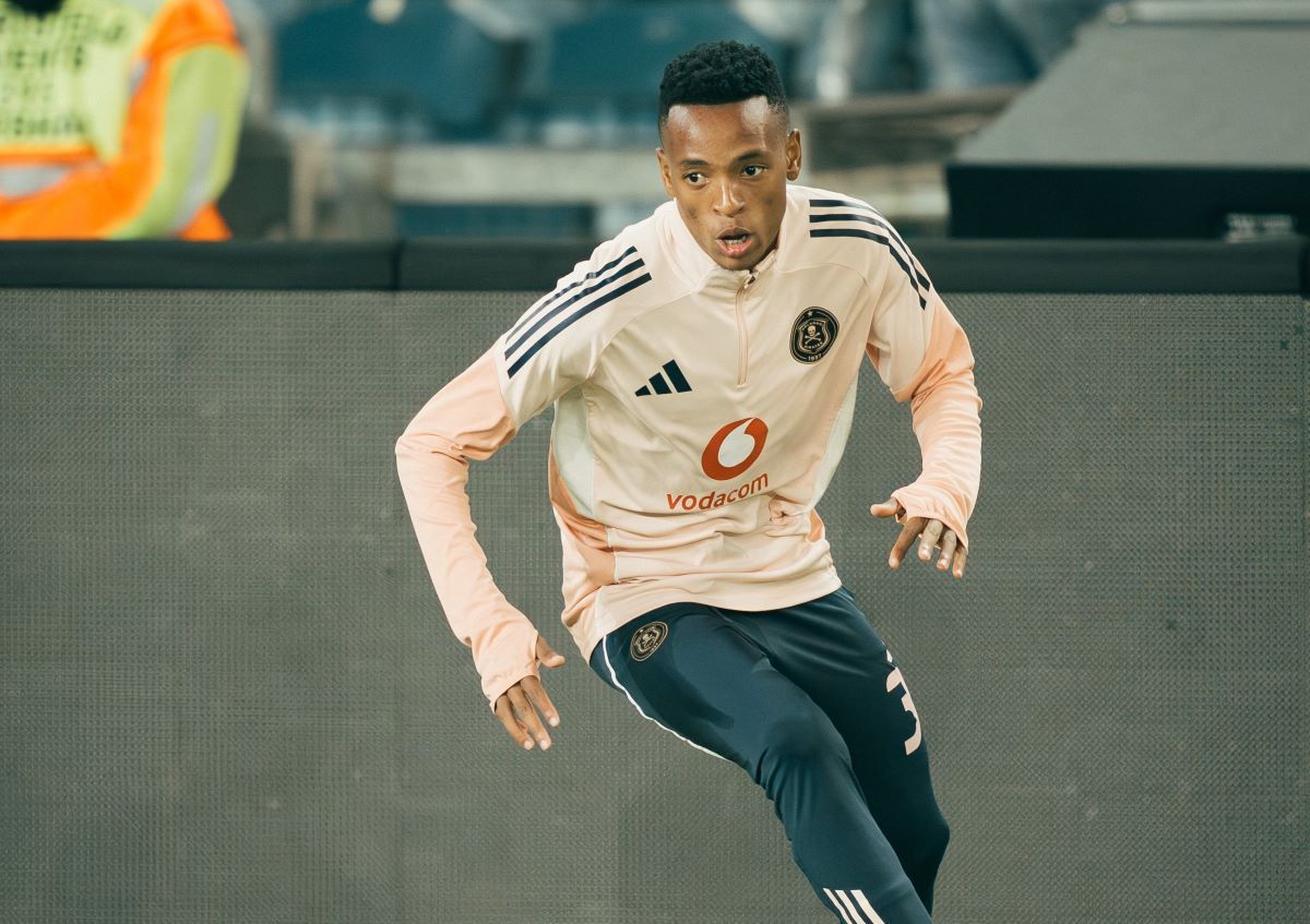 Orlando Pirates provide update on Relebohile Mofokeng’s injury